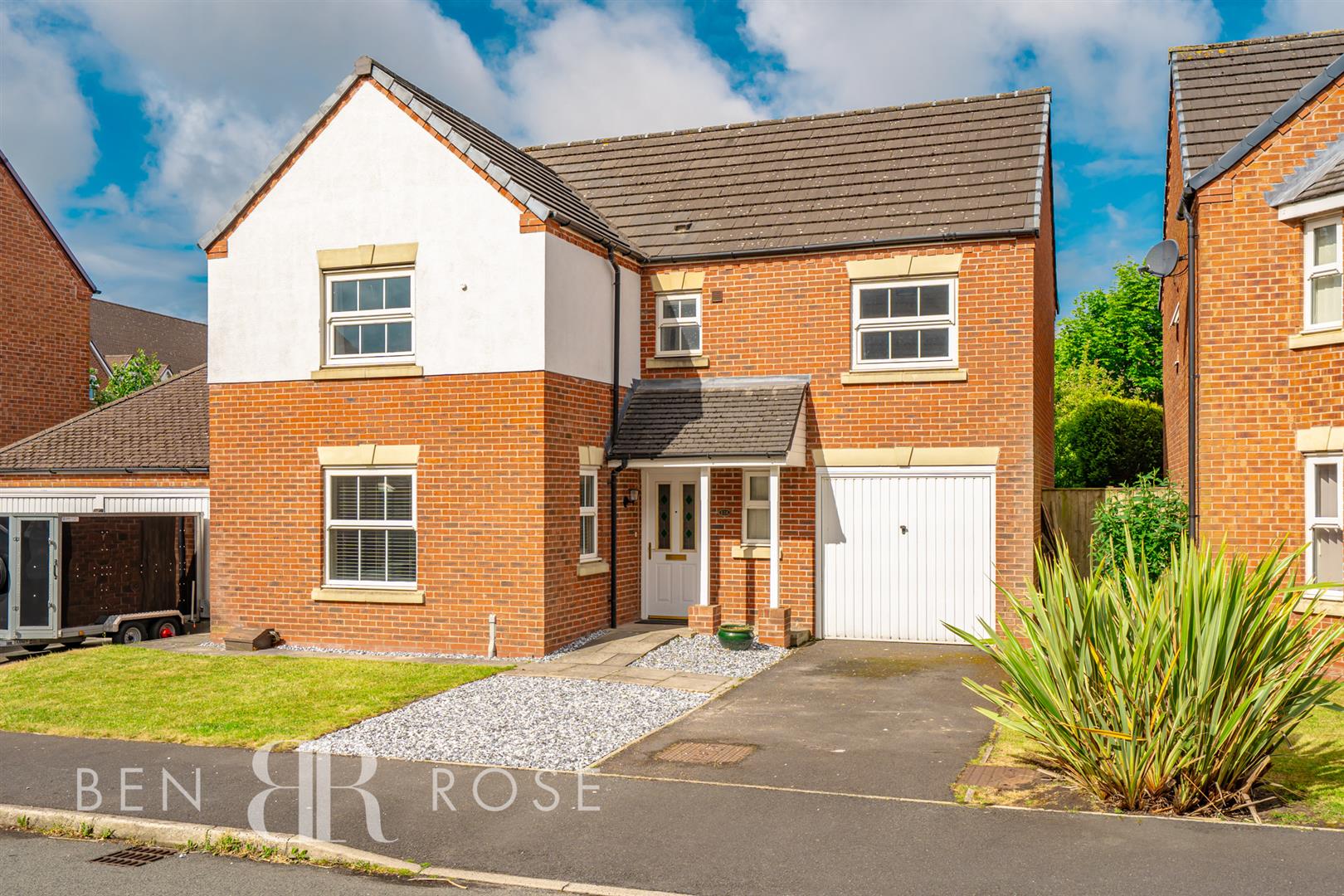 4 bed property in Quins Croft, Leyland